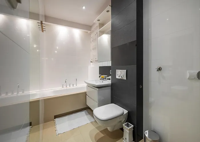 Grand Theatre Cosy By Bookinghost Apartament