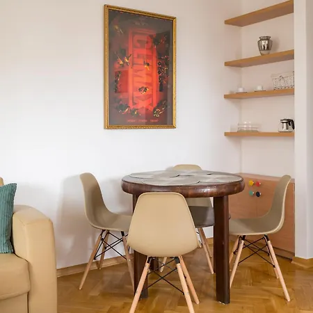 Grand Theatre Cosy By Bookinghost Apartamento *